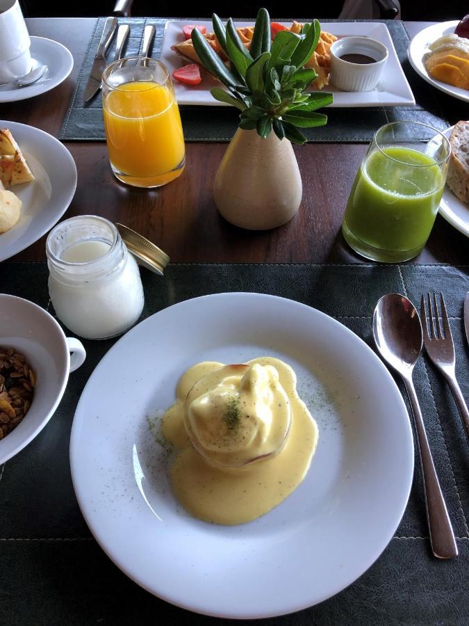B Hotel Brasília Eksteriør bilde A plate of buñuelos