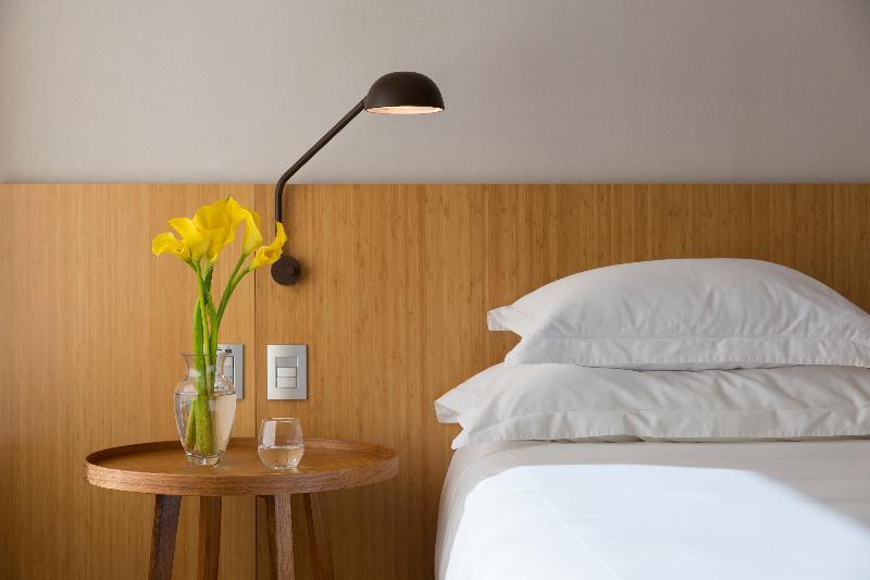 B Hotel Brasília Eksteriør bilde A wall-mounted lamp